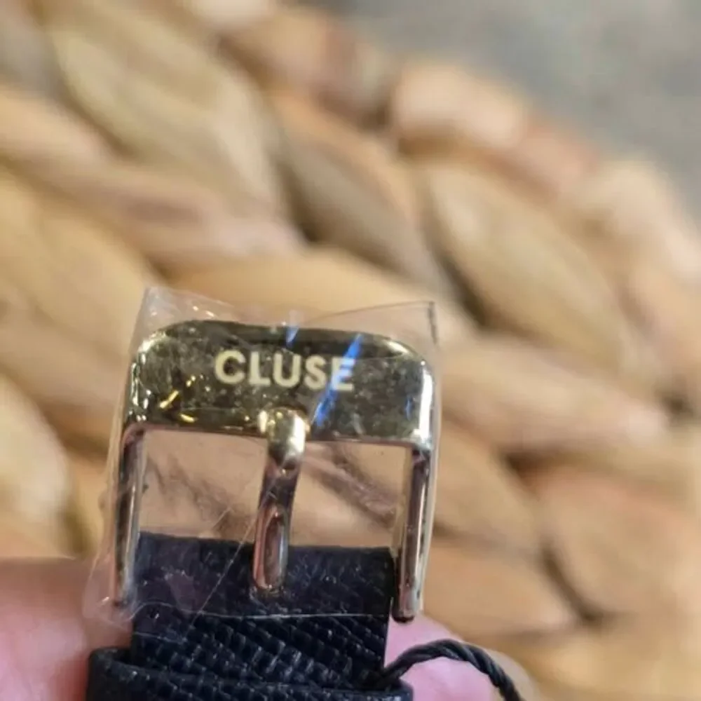 CLUSE Ladies Watch